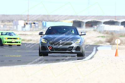 media/Feb-09-2025-Speed Ventures (Sun) [[4a0a0e1afa]]/Black Group/Session 2 (Turn 4)/